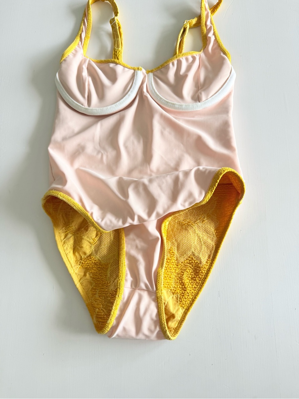 Seea Swimsuit Ginger One Piece bathing suit textured floral underwire support - Picture 7 of 9